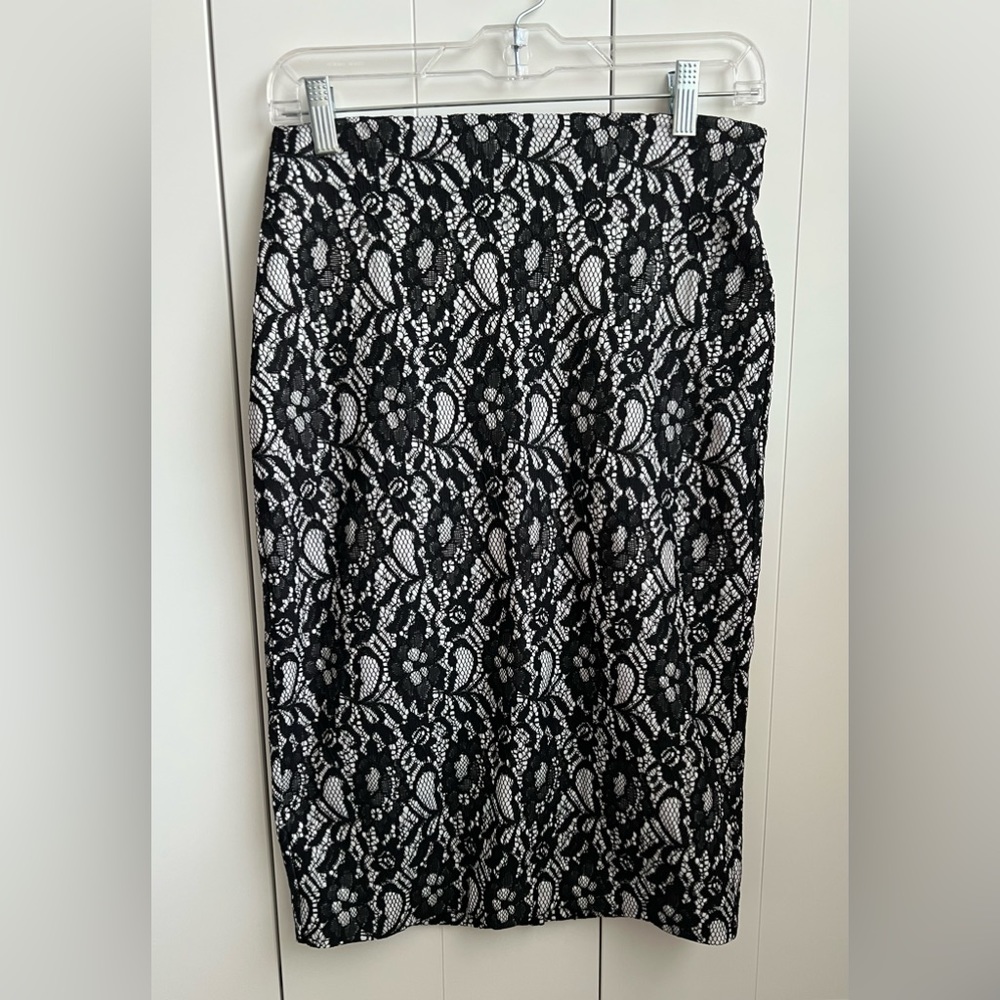 Lace Pencil Skirt | Black & White | 6